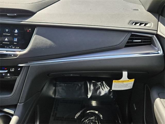 new 2025 Cadillac XT5 car, priced at $48,410