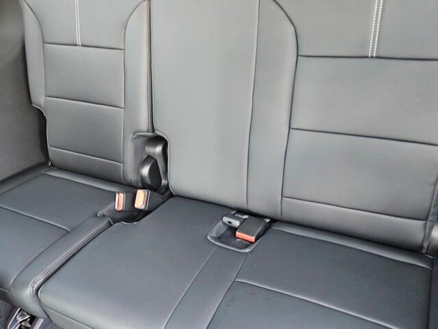 new 2025 GMC Acadia car, priced at $51,575