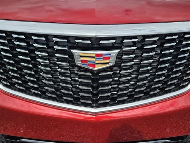 new 2025 Cadillac XT5 car, priced at $56,790