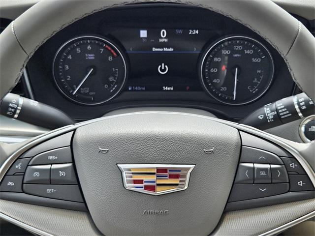 new 2025 Cadillac XT5 car, priced at $56,790