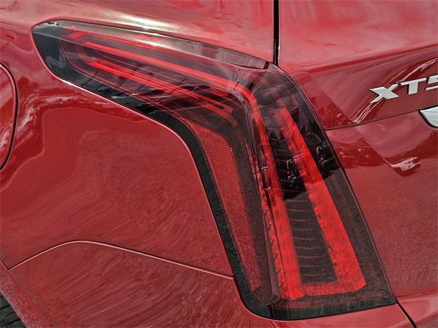 new 2025 Cadillac XT5 car, priced at $56,790