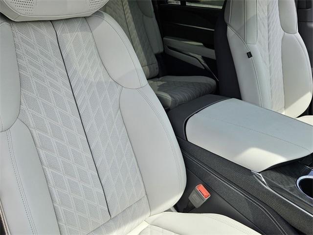 new 2025 Cadillac Escalade IQ car, priced at $138,113