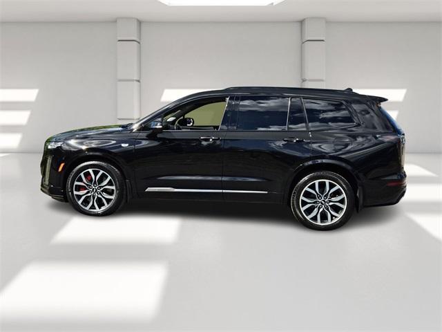 used 2023 Cadillac XT6 car, priced at $42,997