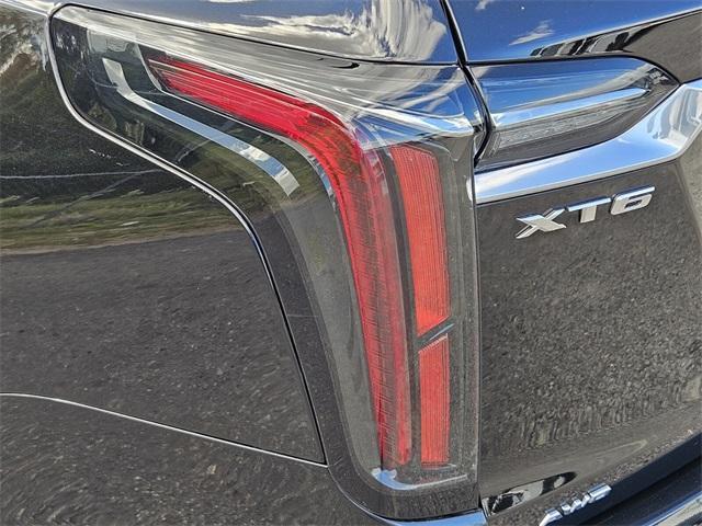 used 2023 Cadillac XT6 car, priced at $42,997