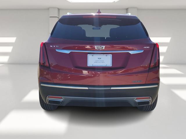 used 2022 Cadillac XT5 car, priced at $35,333