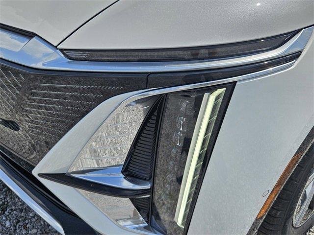 new 2025 Cadillac LYRIQ car, priced at $59,614