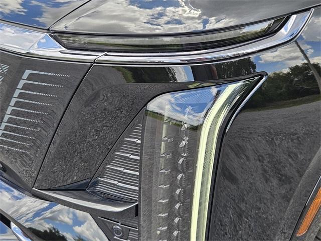 new 2026 Cadillac VISTIQ car, priced at $79,015