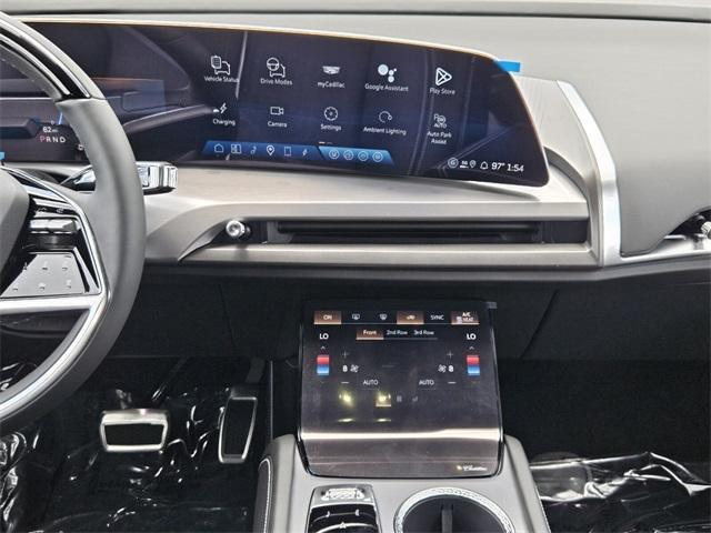 new 2026 Cadillac VISTIQ car, priced at $79,015