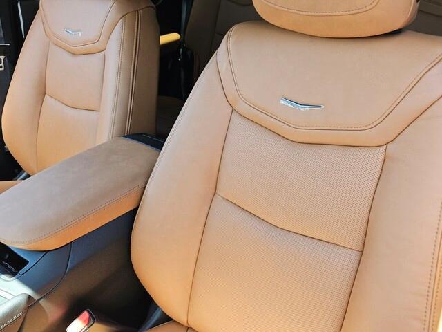 new 2025 Cadillac XT5 car, priced at $57,790
