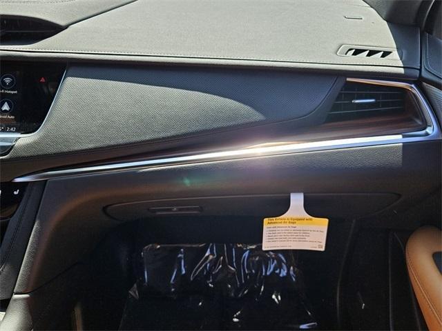 new 2025 Cadillac XT5 car, priced at $50,728