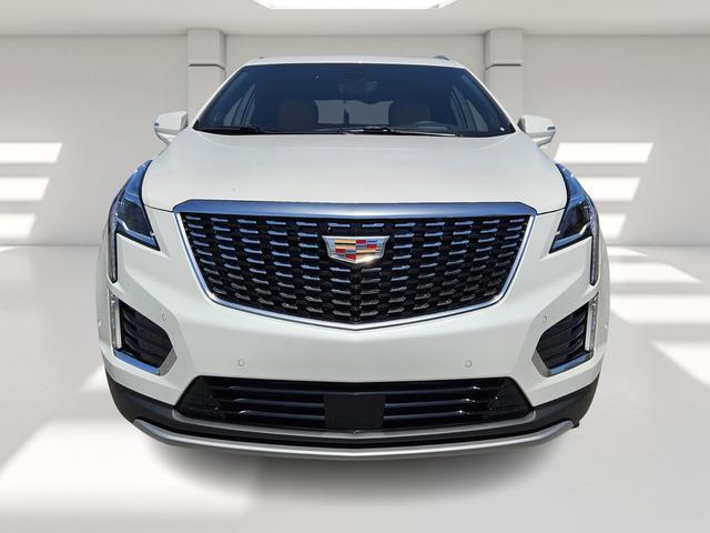 new 2025 Cadillac XT5 car, priced at $57,790