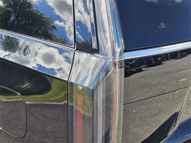 new 2025 Cadillac Escalade ESV car, priced at $114,039