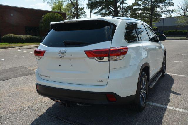 used 2019 Toyota Highlander car, priced at $25,580