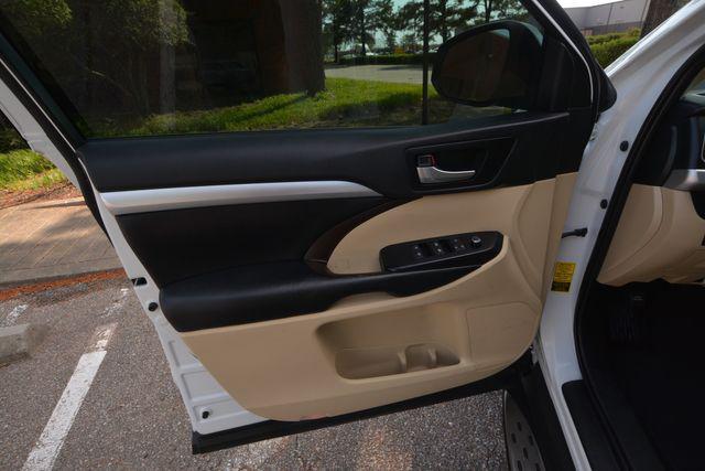 used 2019 Toyota Highlander car, priced at $25,580