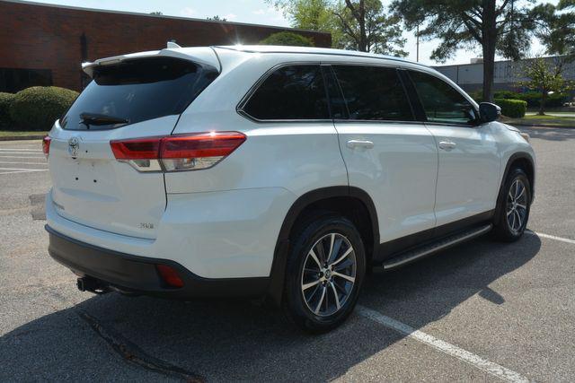 used 2019 Toyota Highlander car, priced at $25,580