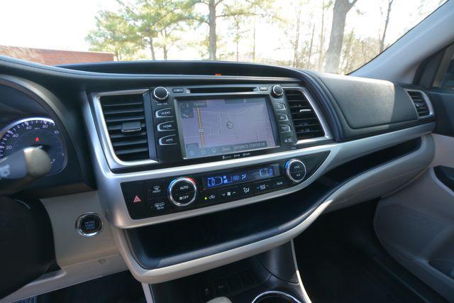used 2016 Toyota Highlander car, priced at $17,990