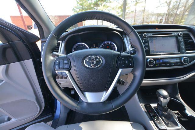 used 2016 Toyota Highlander car, priced at $17,990