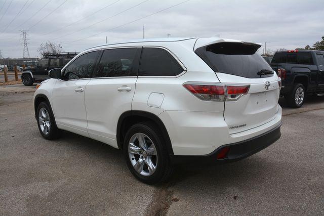 used 2015 Toyota Highlander car, priced at $20,350