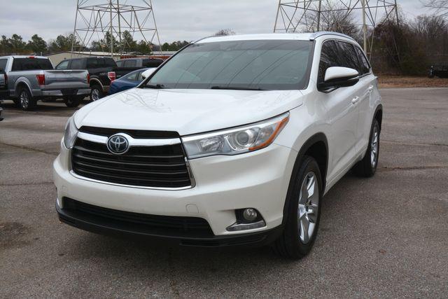 used 2015 Toyota Highlander car, priced at $20,350