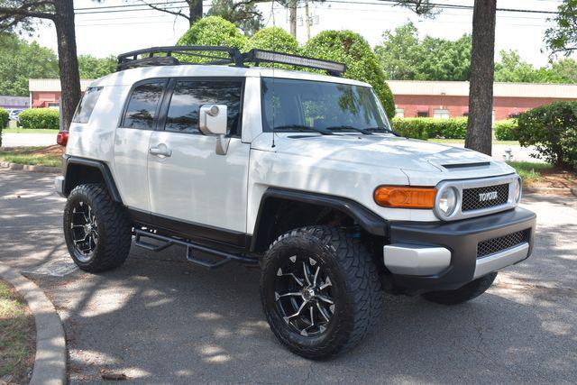 used 2010 Toyota FJ Cruiser car, priced at $16,900