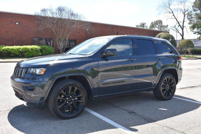 used 2017 Jeep Grand Cherokee car, priced at $18,990