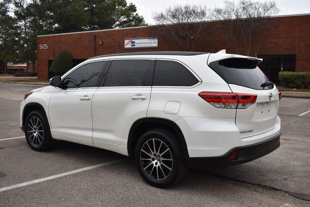 used 2018 Toyota Highlander car, priced at $22,990