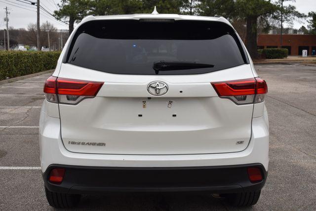 used 2018 Toyota Highlander car, priced at $22,990