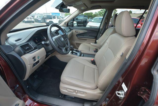 used 2019 Honda Pilot car, priced at $24,880