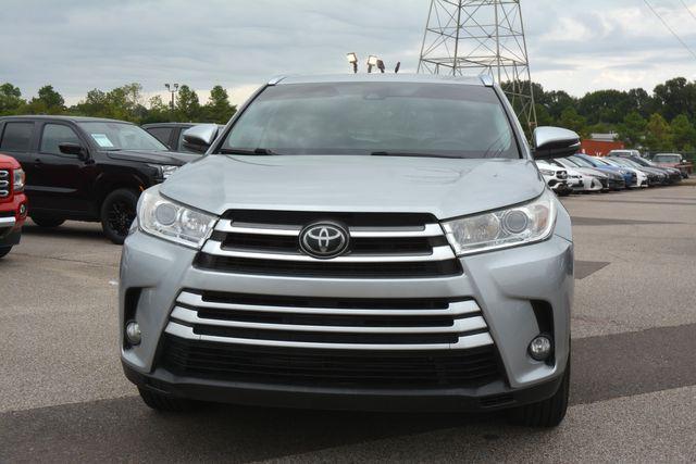 used 2019 Toyota Highlander car, priced at $22,750