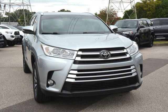 used 2019 Toyota Highlander car, priced at $22,750