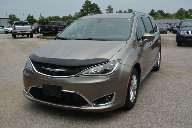 used 2018 Chrysler Pacifica car, priced at $17,990