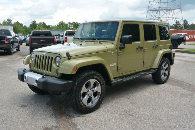 used 2013 Jeep Wrangler Unlimited car, priced at $15,990
