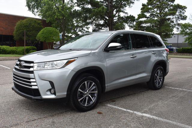 used 2018 Toyota Highlander car, priced at $23,990