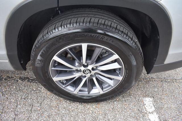 used 2018 Toyota Highlander car, priced at $23,990