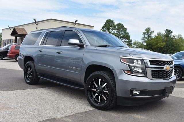 used 2020 Chevrolet Suburban car, priced at $28,990