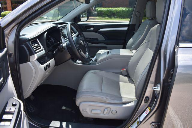 used 2018 Toyota Highlander car, priced at $22,990