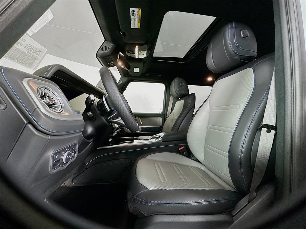 new 2025 Mercedes-Benz G-Class car, priced at $184,150