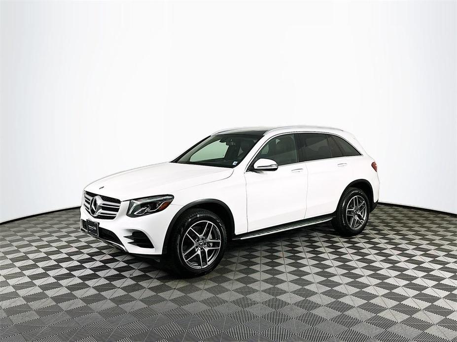 new 2019 Mercedes-Benz GLC 300 car, priced at $24,901