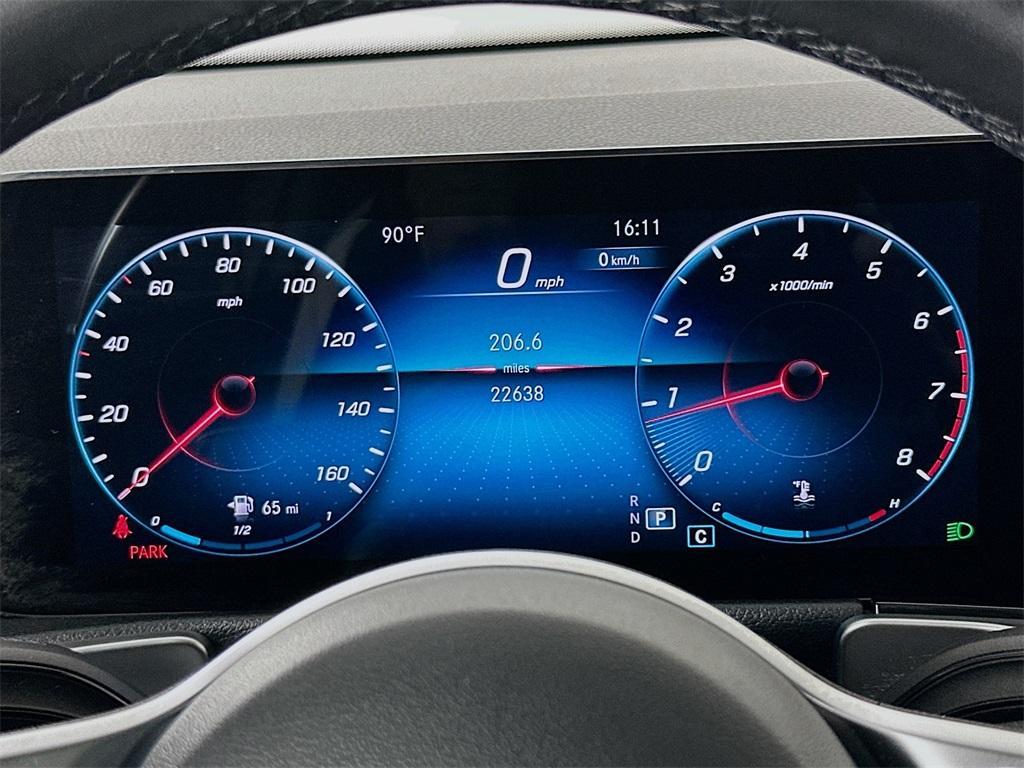 used 2022 Mercedes-Benz GLB 250 car