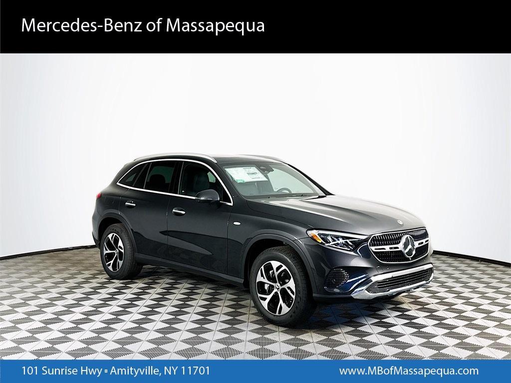 new 2025 Mercedes-Benz GLC 350e car, priced at $65,370