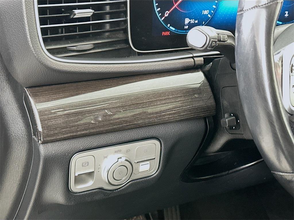 used 2020 Mercedes-Benz GLE 350 car, priced at $32,000