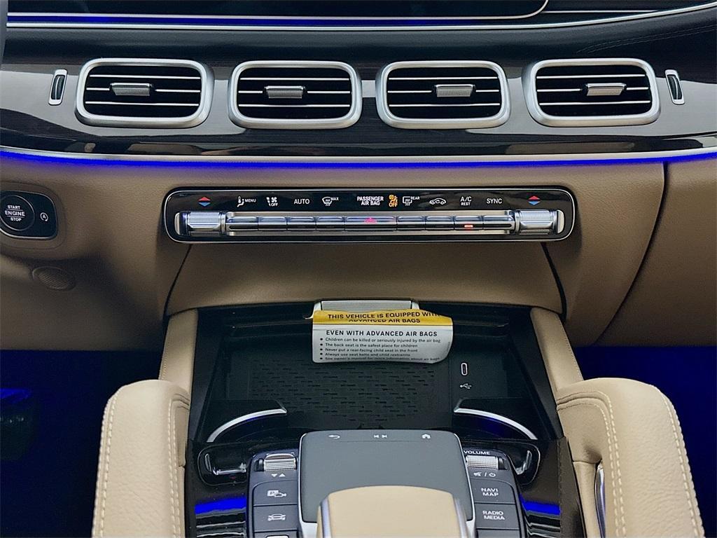 new 2025 Mercedes-Benz GLS 450 car, priced at $96,775