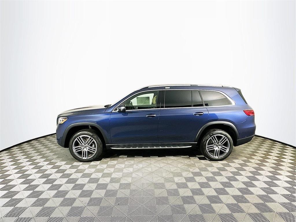 new 2025 Mercedes-Benz GLS 450 car, priced at $96,775