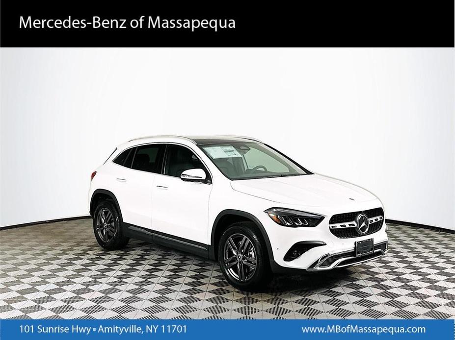 new 2025 Mercedes-Benz GLA 250 car, priced at $51,585