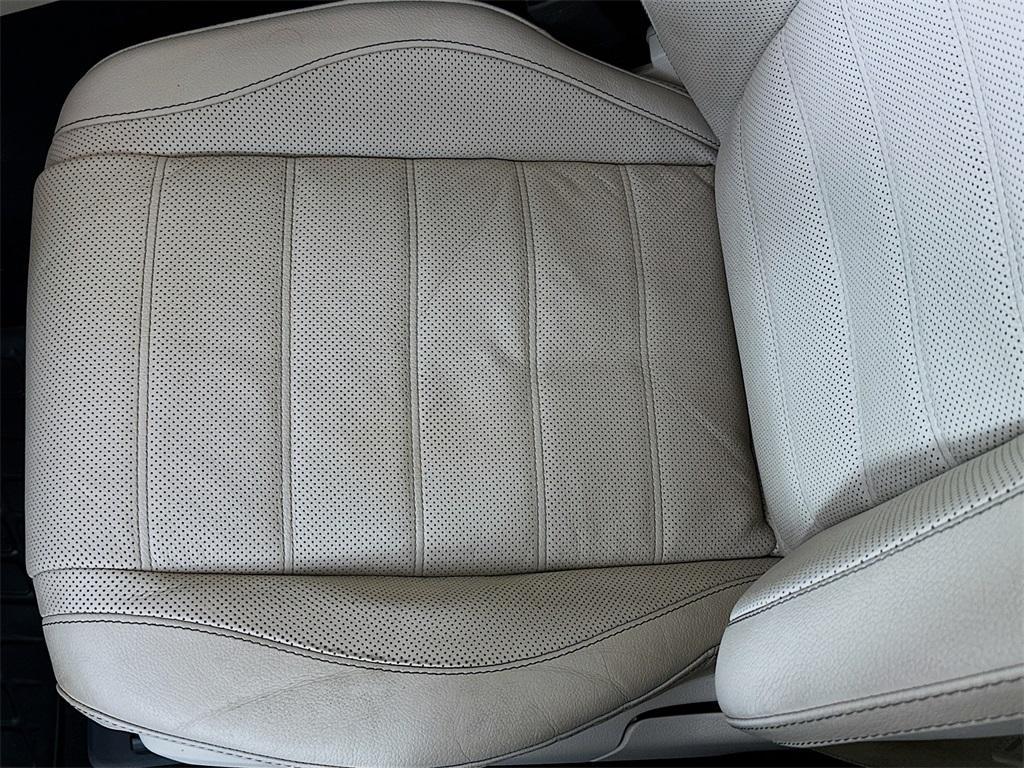 used 2023 Mercedes-Benz GLE 450 car, priced at $60,000