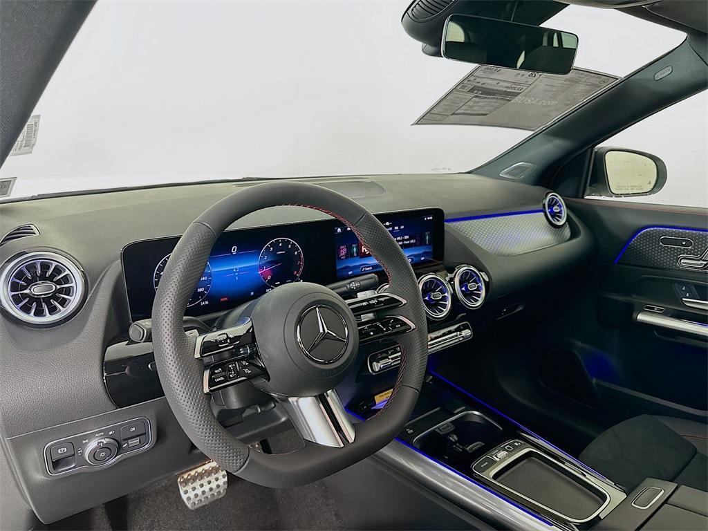 new 2026 Mercedes-Benz GLA 250 car, priced at $52,920