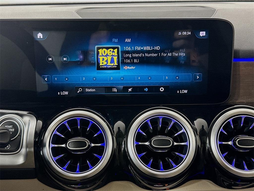 used 2022 Mercedes-Benz GLB 250 car, priced at $32,000