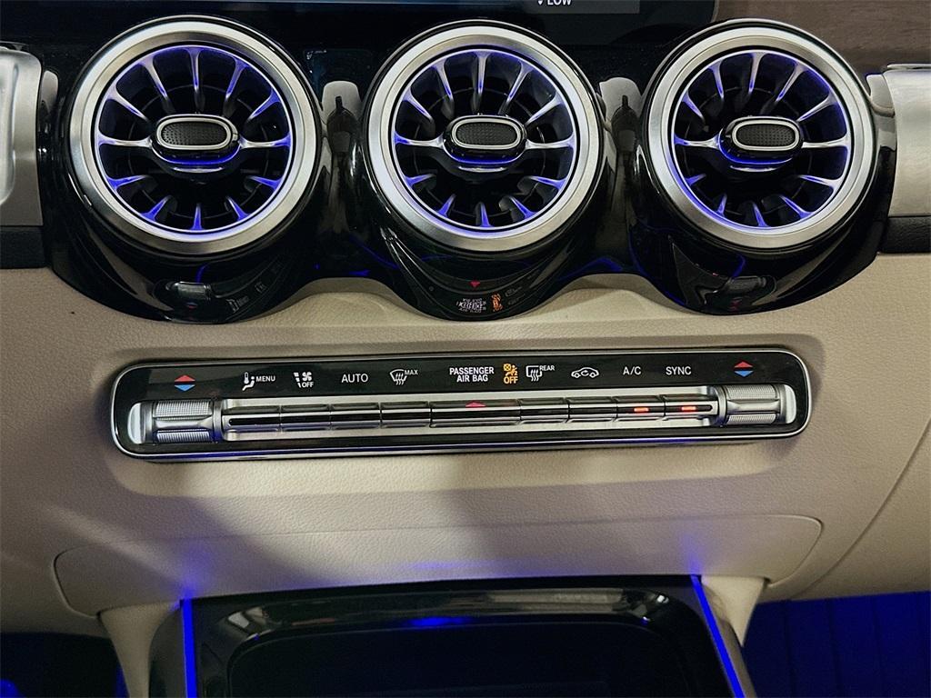 used 2022 Mercedes-Benz GLB 250 car, priced at $32,000