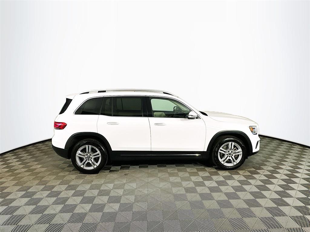 used 2022 Mercedes-Benz GLB 250 car, priced at $32,000