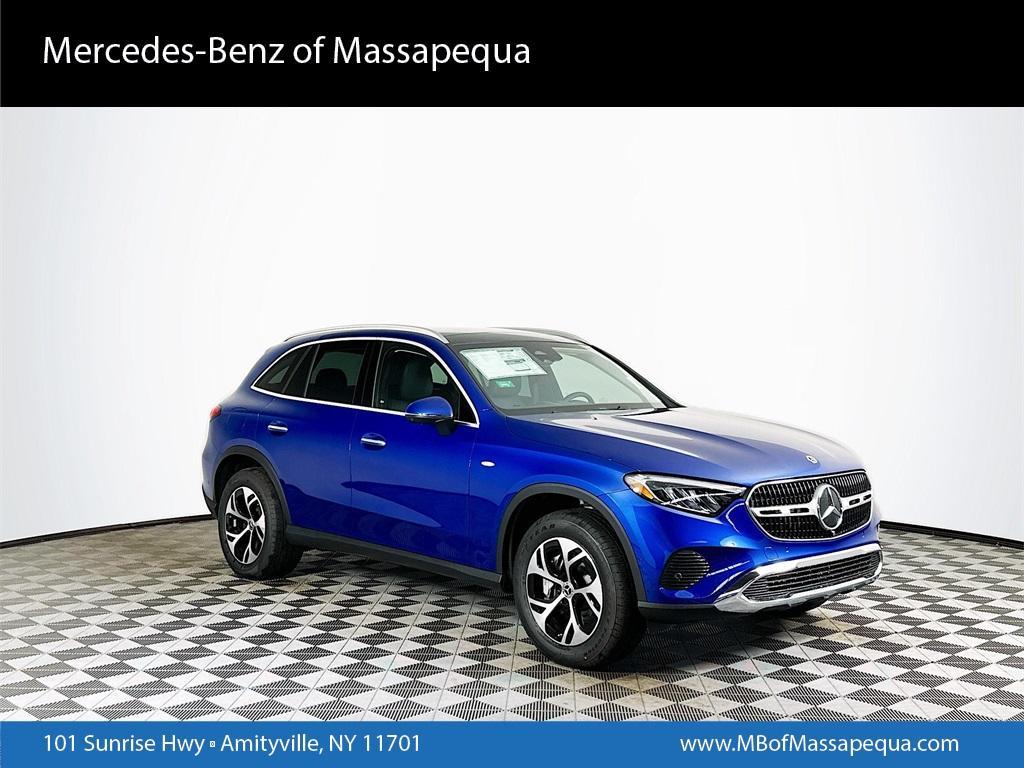 new 2025 Mercedes-Benz GLC 350e car, priced at $65,370